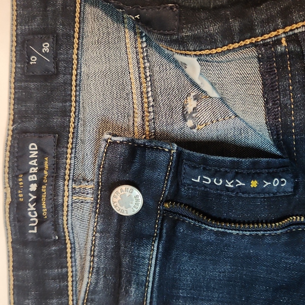 Lucky Brand | Women's Indigo | Jean Shorts | Sz 10 - Picture 2 of 5